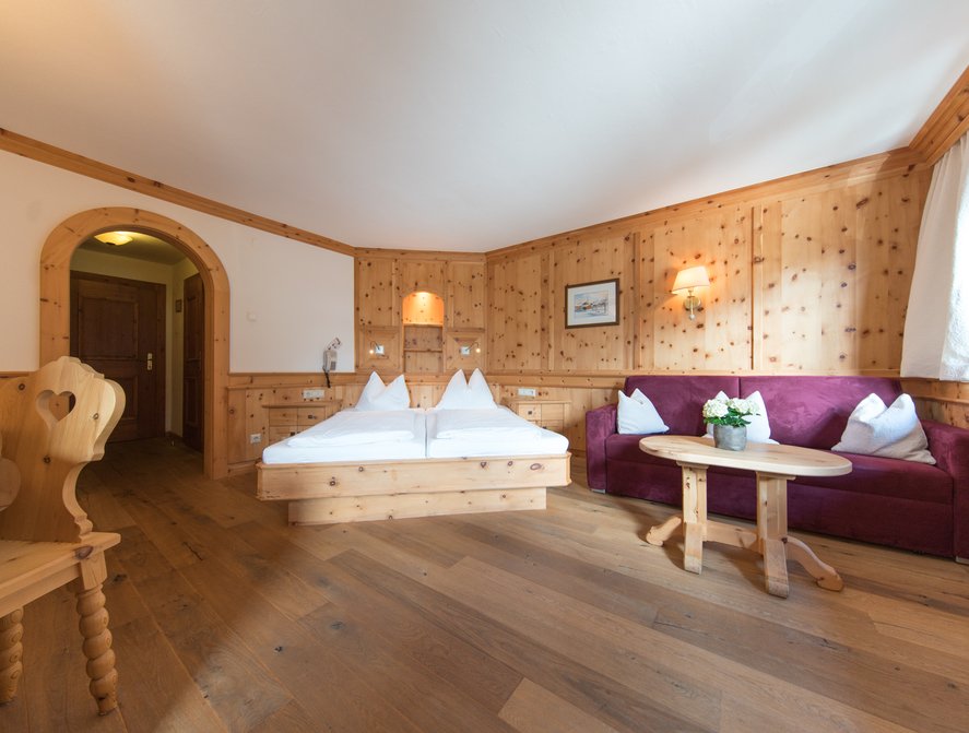 Doppelzimmer Superior im Hotel zur Post in Alpbach